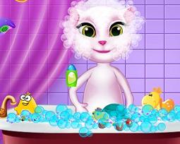 Play Baby Talking Angela Care game